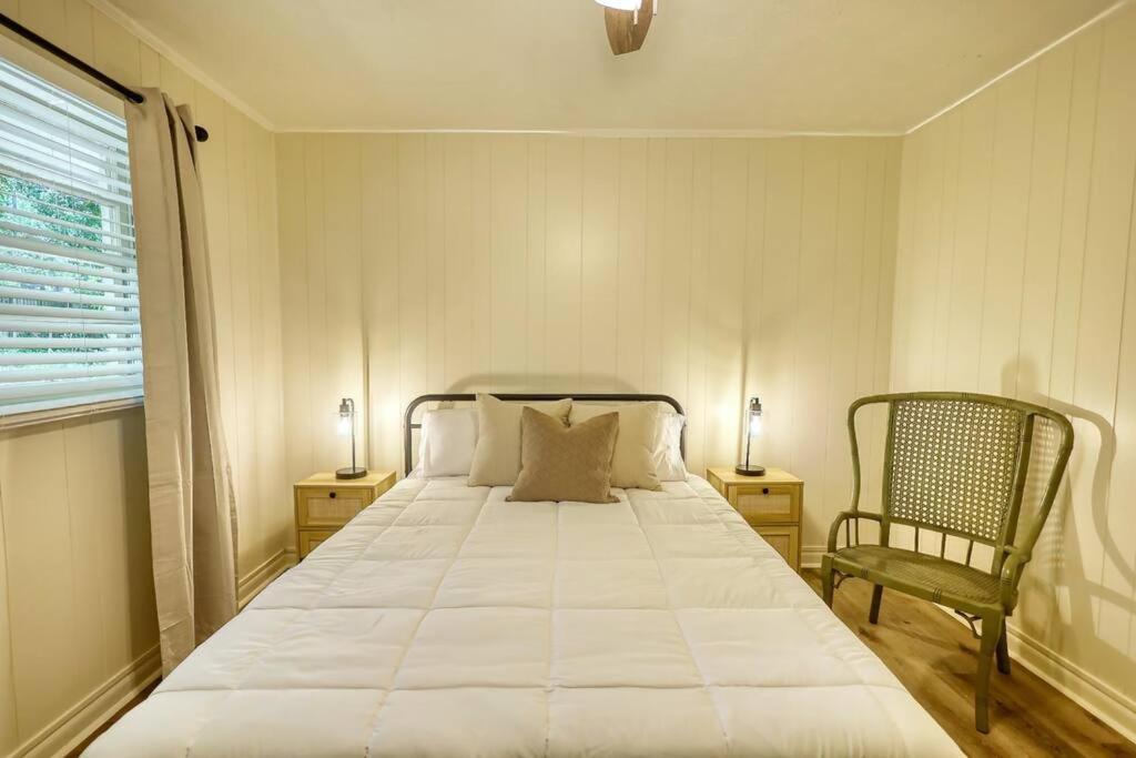 The Bohemian 1/2 Mi From Covington Square Villa Exteriör bild